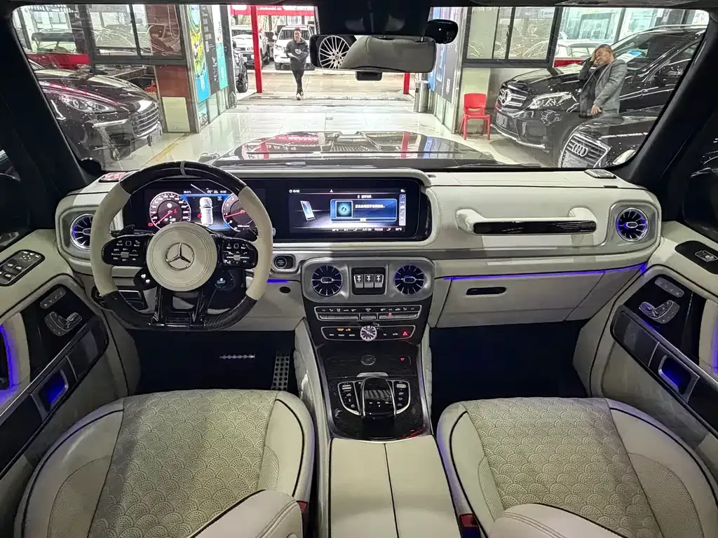 Mercedes-Benz G-Class AMG — фото 10