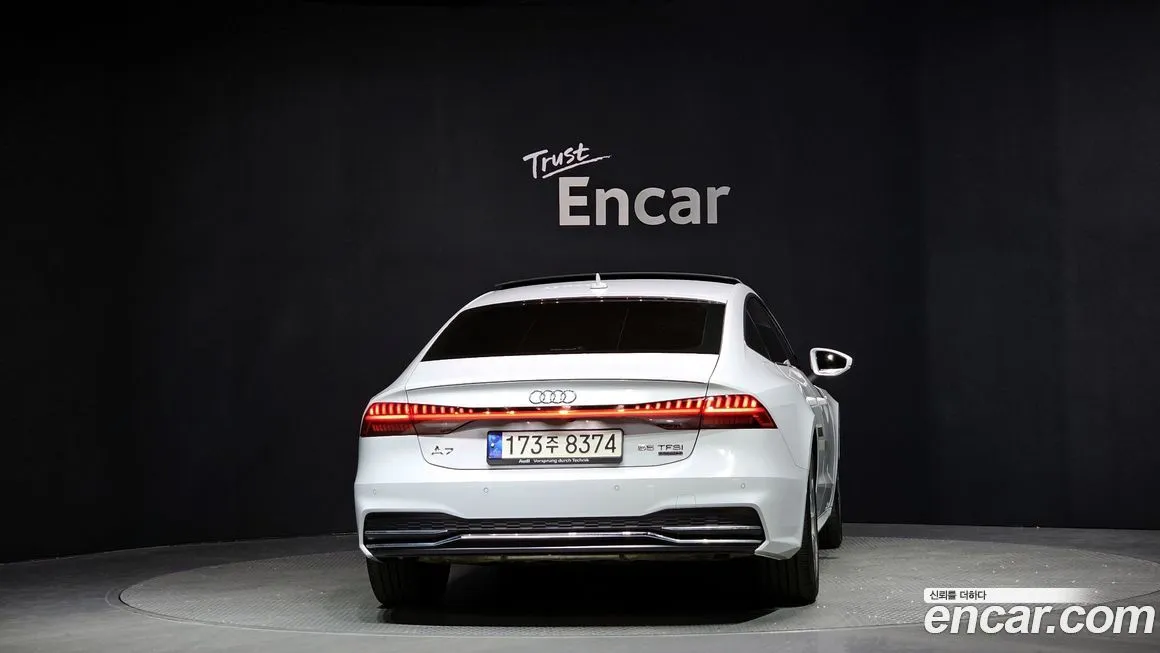 Audi A7 — фото 2