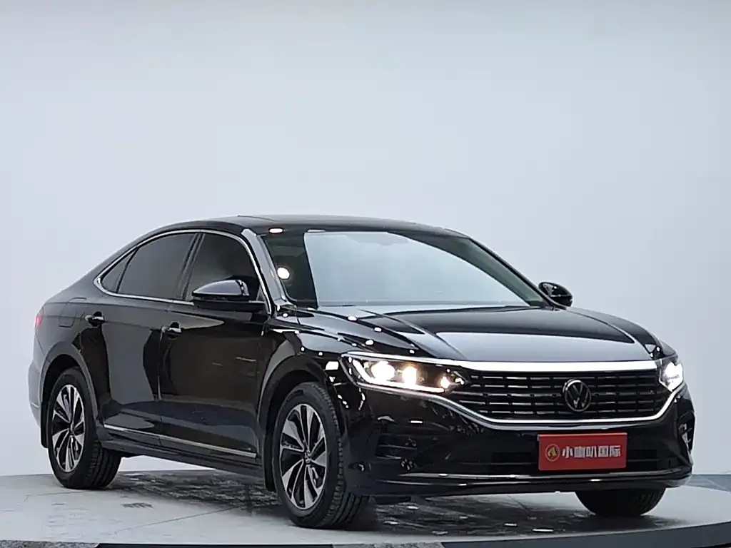Volkswagen Passat — фото 4