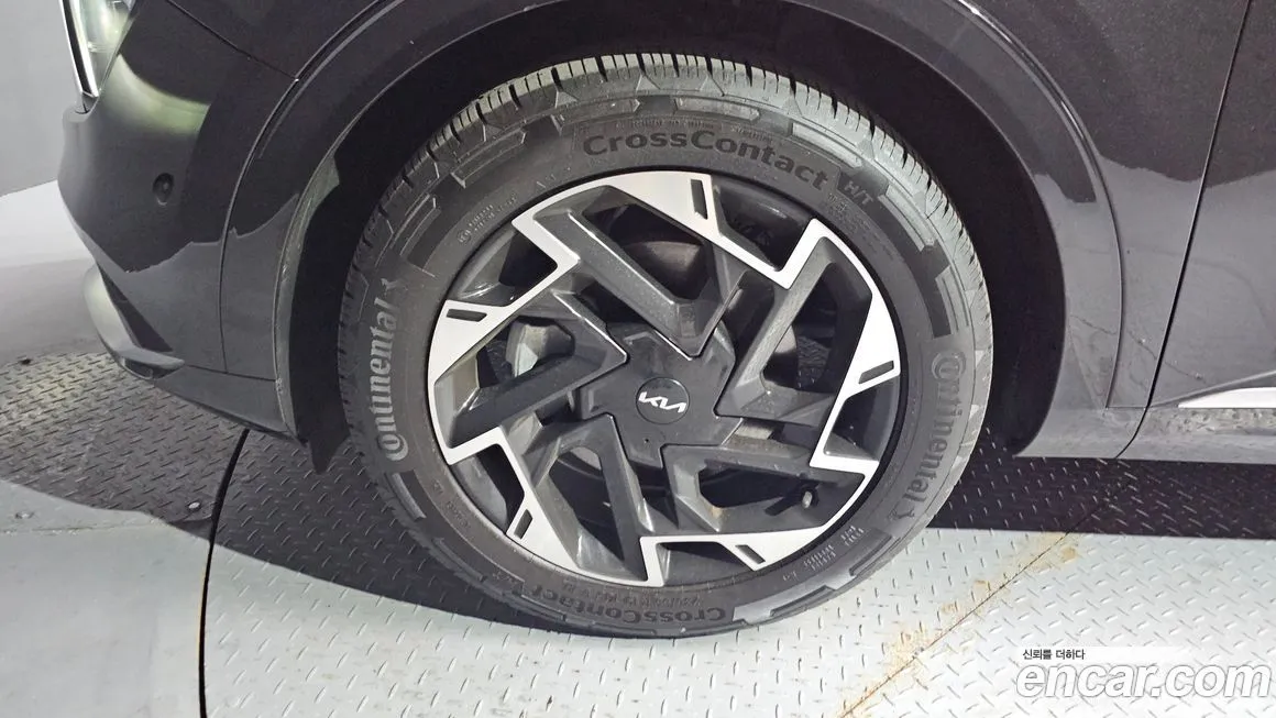 Kia Sportage — фото 9
