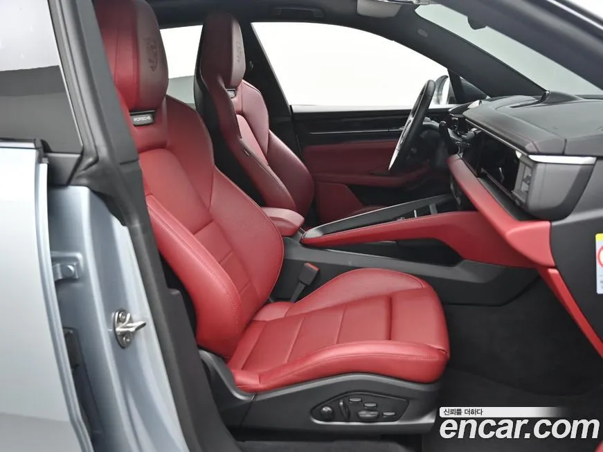 Porsche Macan 2025 из KR, фото 8