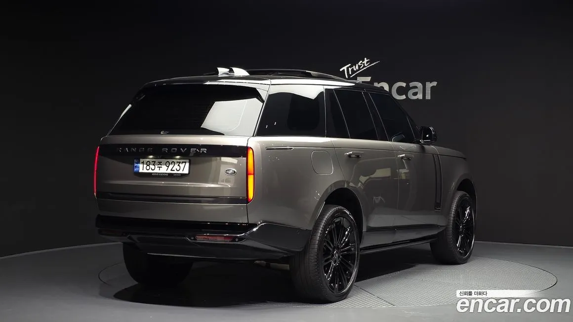 Land Rover Range Rover 2023 из KR, фото 3