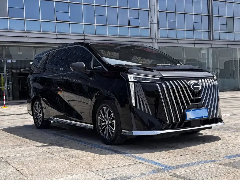GAC Motor Trumpchi M8 — фото 9