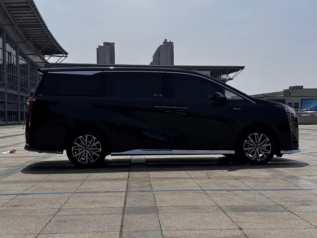 GAC Motor Trumpchi M8 — фото 6