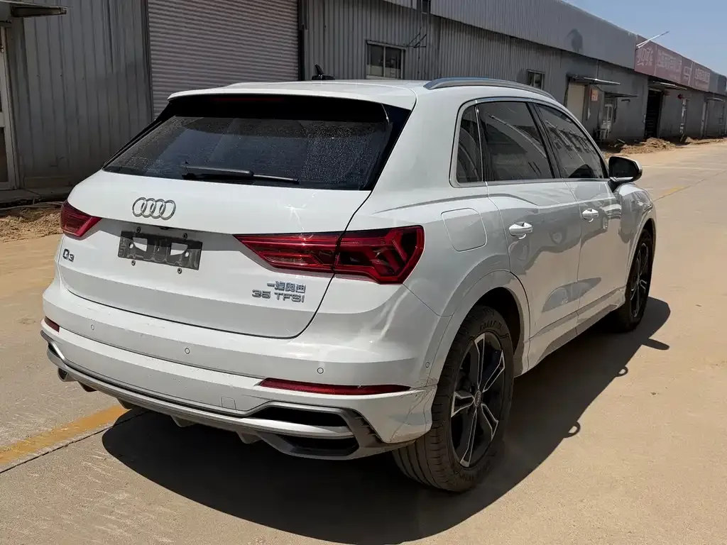 Audi Q3 — фото 3