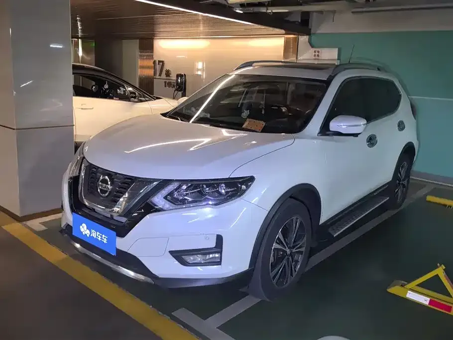 Nissan X-Trail 2021 из CN, фото 1