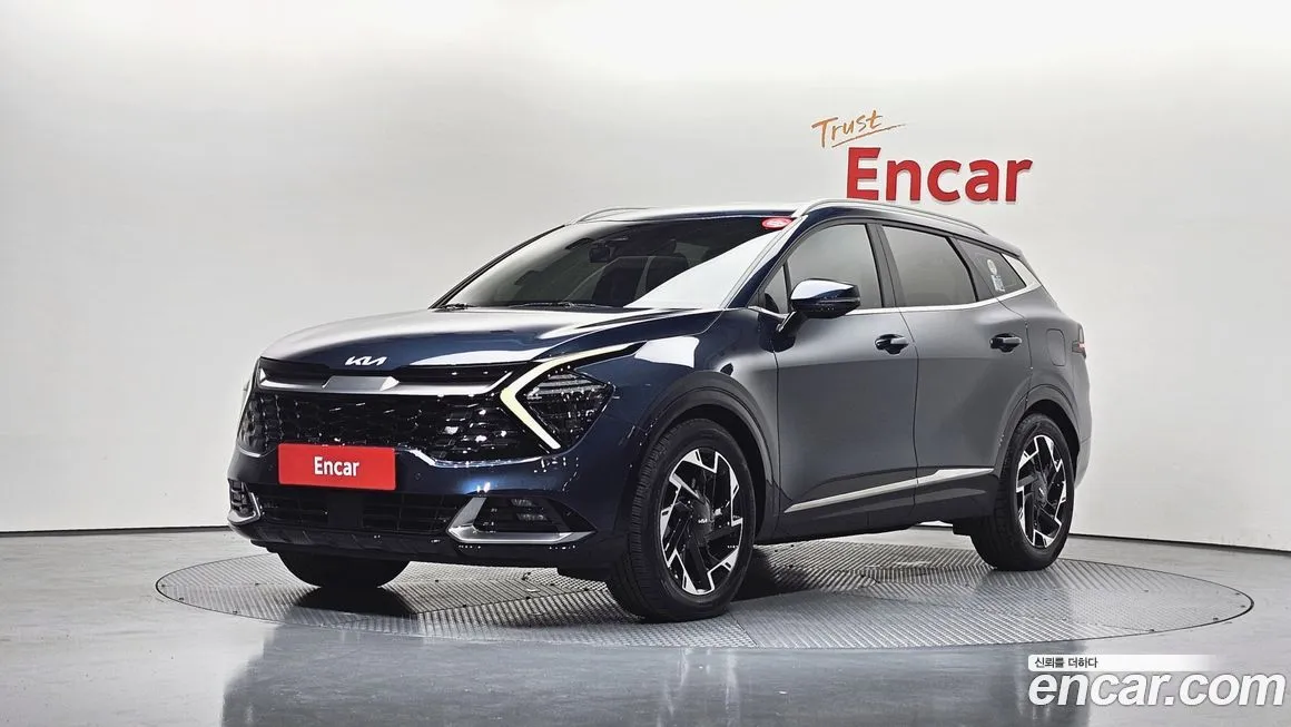 Kia Sportage — фото 1