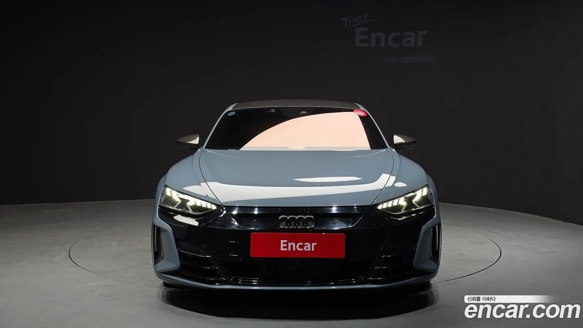 Audi RS e-tron GT 2022 из KR, фото 7