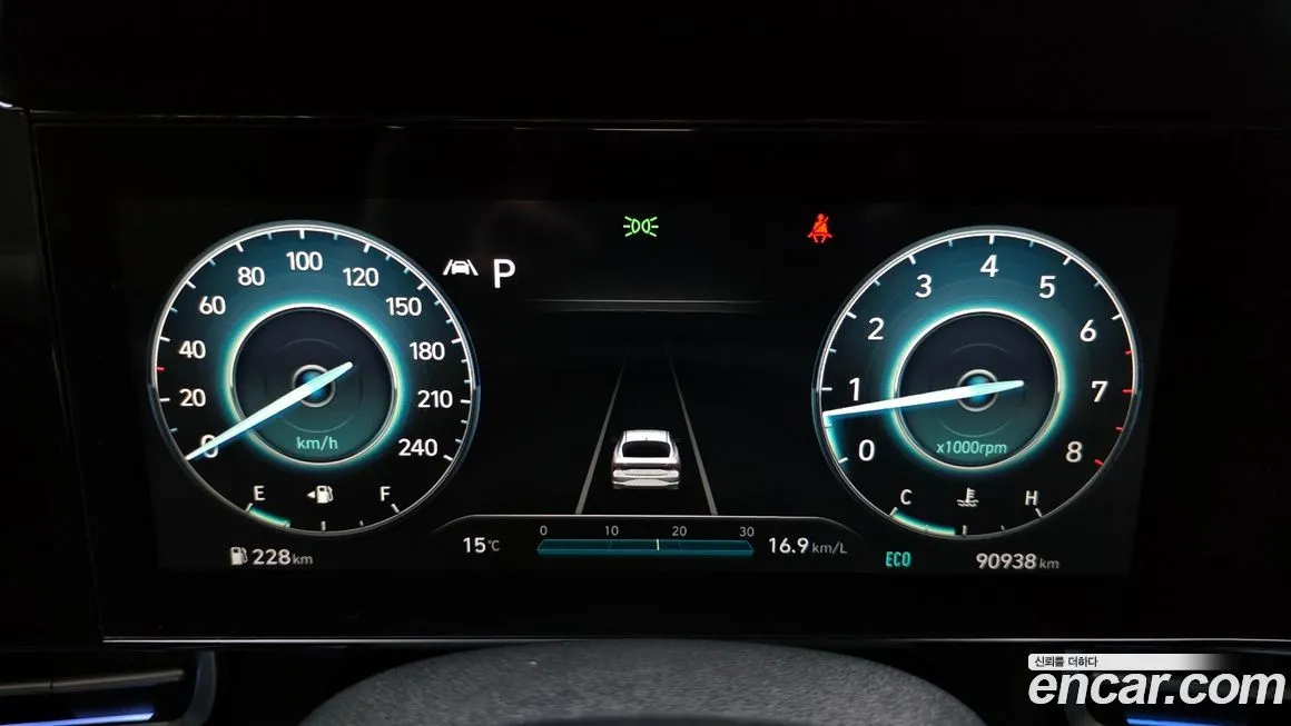 Hyundai AVANTE 2021 из KR, фото 4