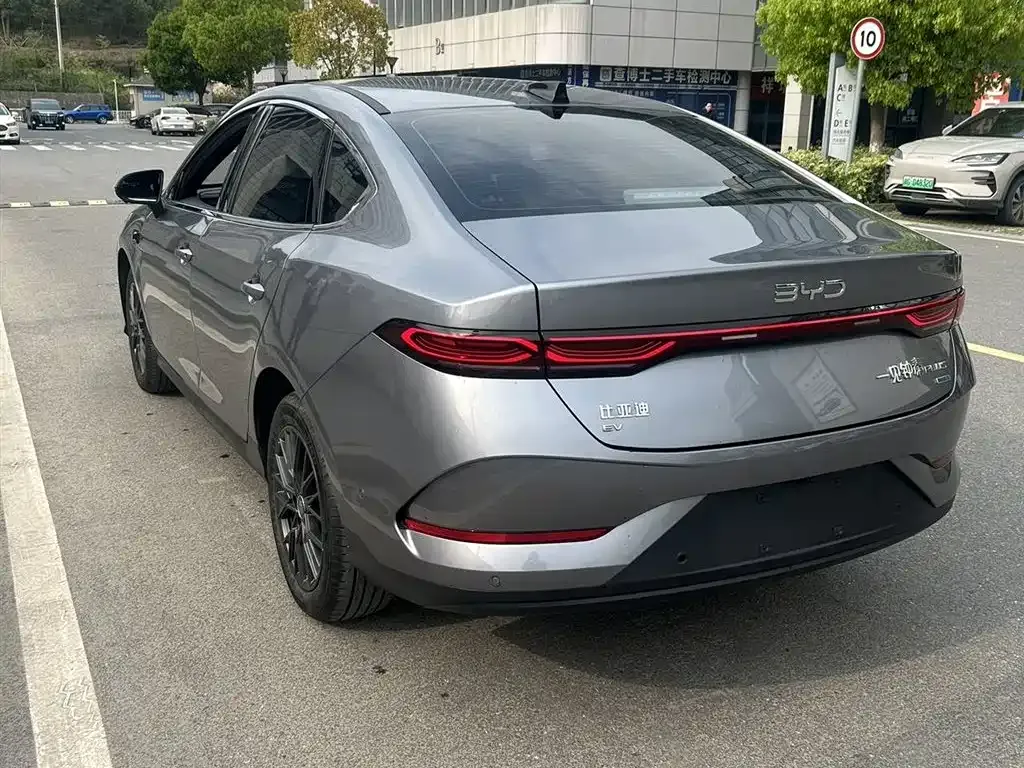 BYD Qin PLUS 2025 из CN, фото 8