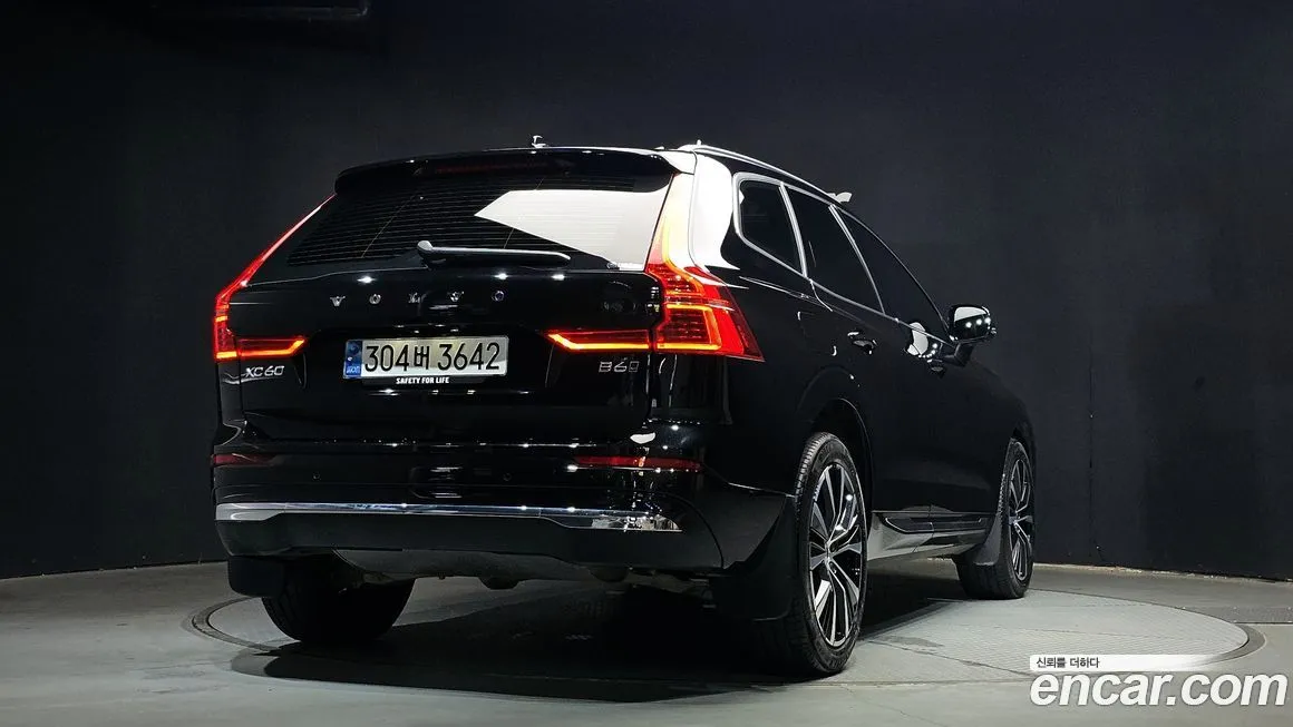 Volvo XC60 2024 из KR, фото 3