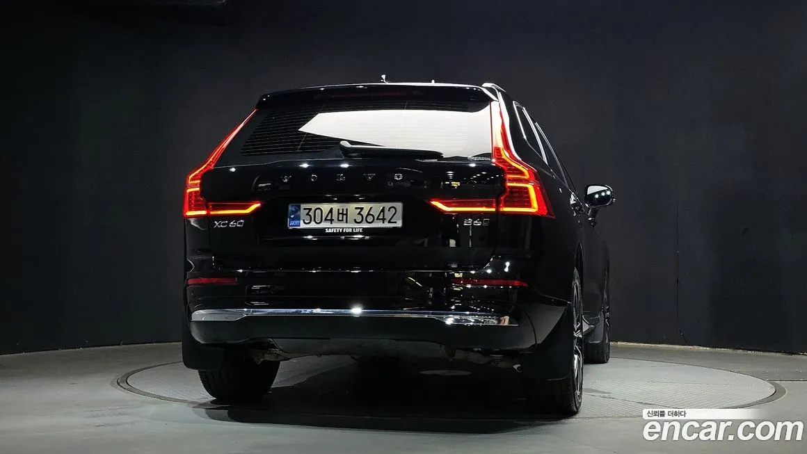 Volvo XC60 2024 из KR, фото 4