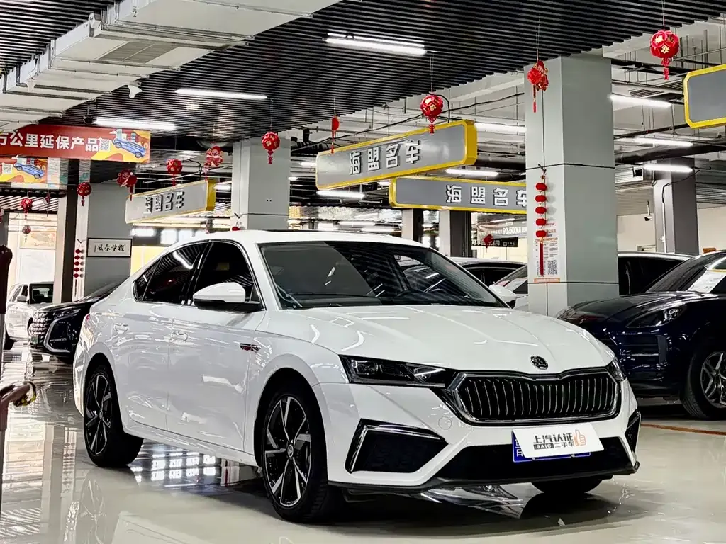 Skoda Octavia 2022 из CN, фото 7