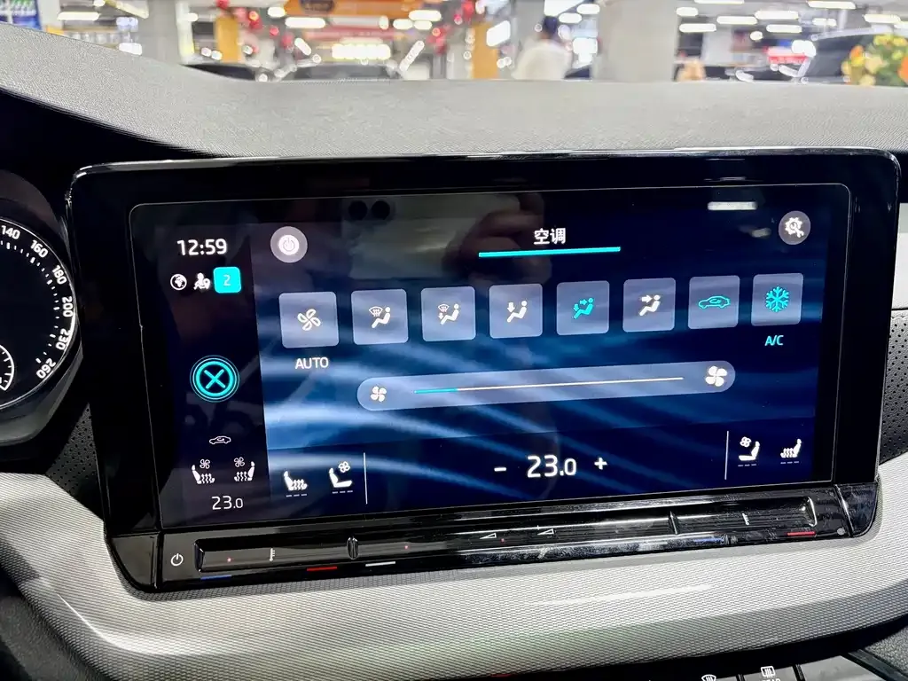 Skoda Octavia 2022 из CN, фото 4