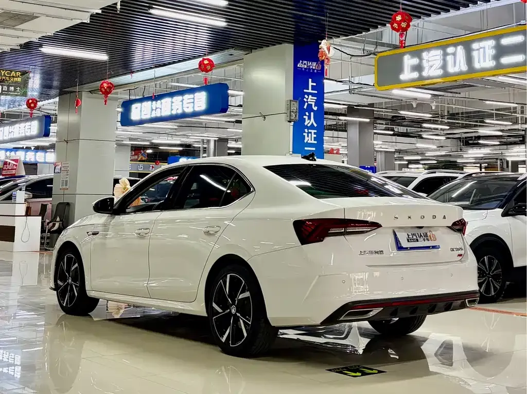 Skoda Octavia 2022 из CN, фото 5