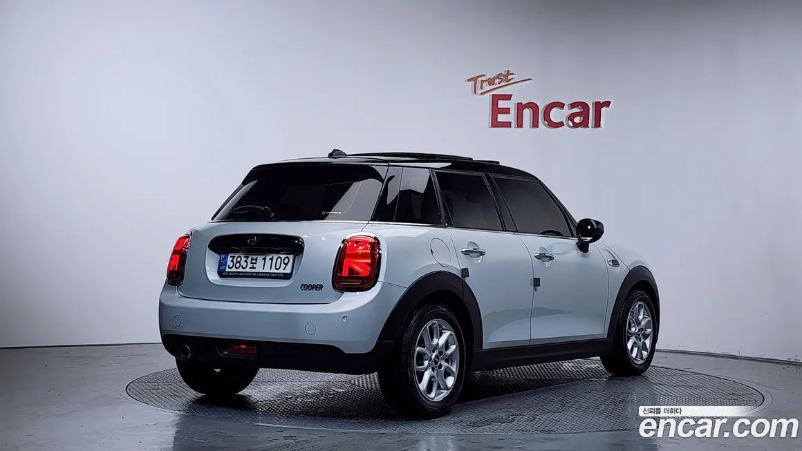 Mini Cooper 2021 из KR, фото 6
