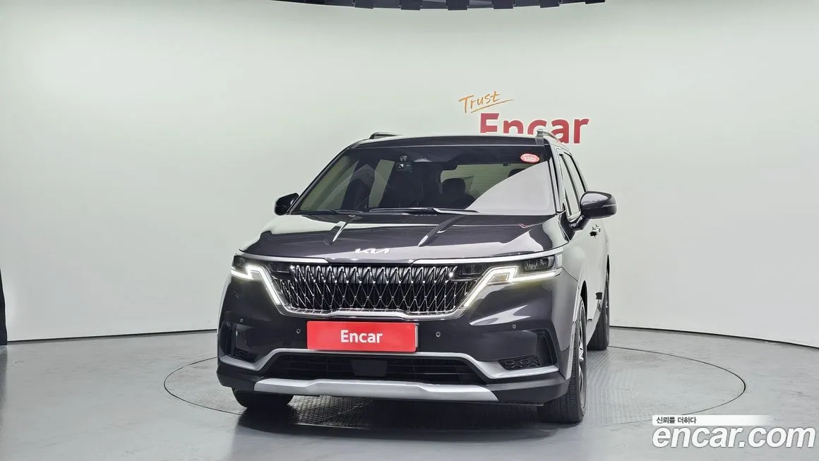 Kia Carnival 2023 из KR, фото 2