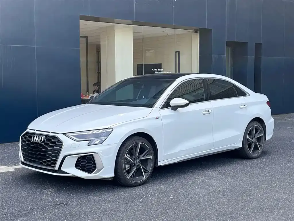 Audi A3 2022 из CN, фото 1
