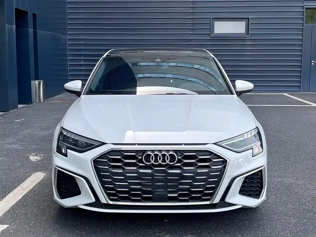 Audi A3 2022 из CN, фото 5