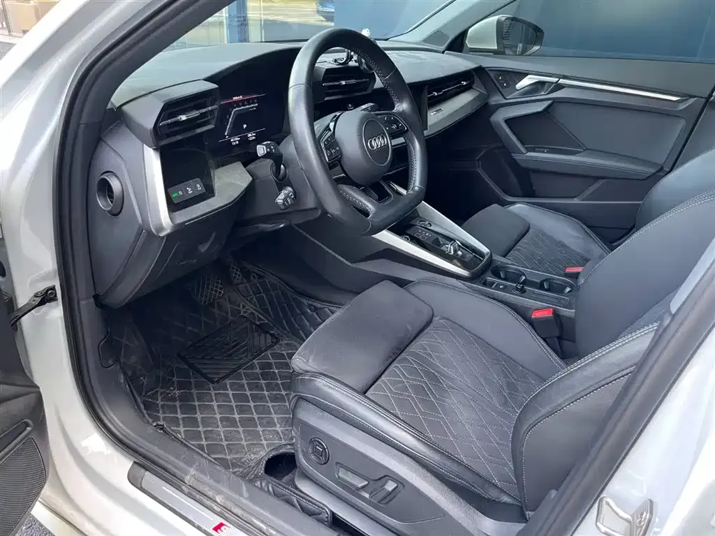 Audi A3 2022 из CN, фото 8