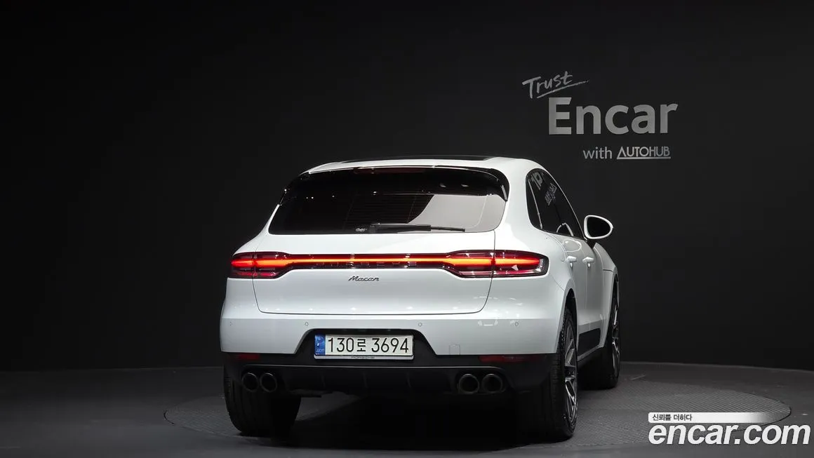 Porsche Macan — фото 6