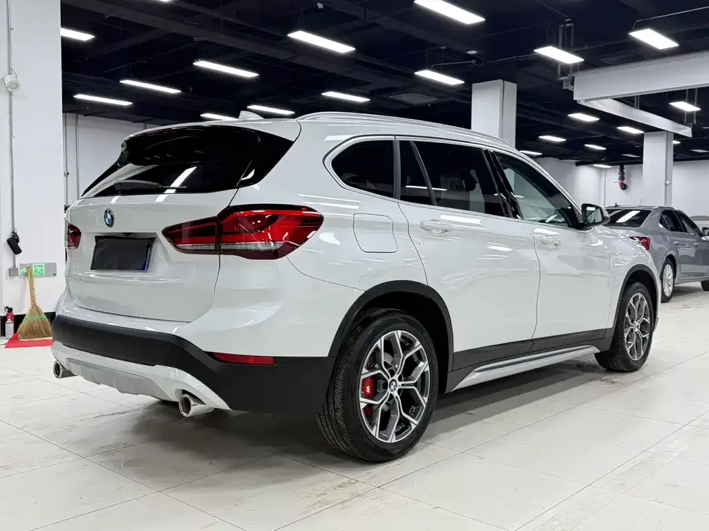 BMW X1 2022 из CN, фото 4