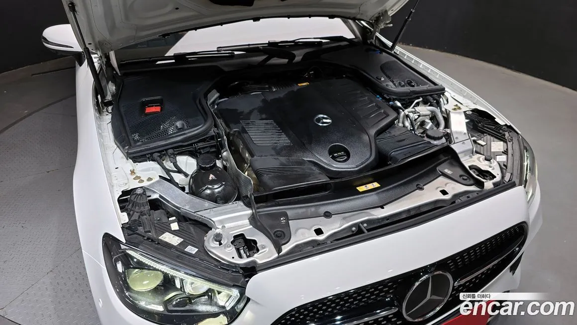 Mercedes-Benz E-Class 2021 из KR, фото 8