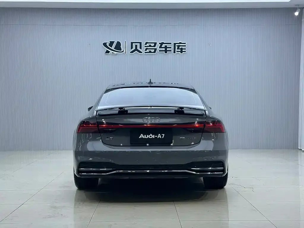 Audi A7 2022 из CN, фото 2
