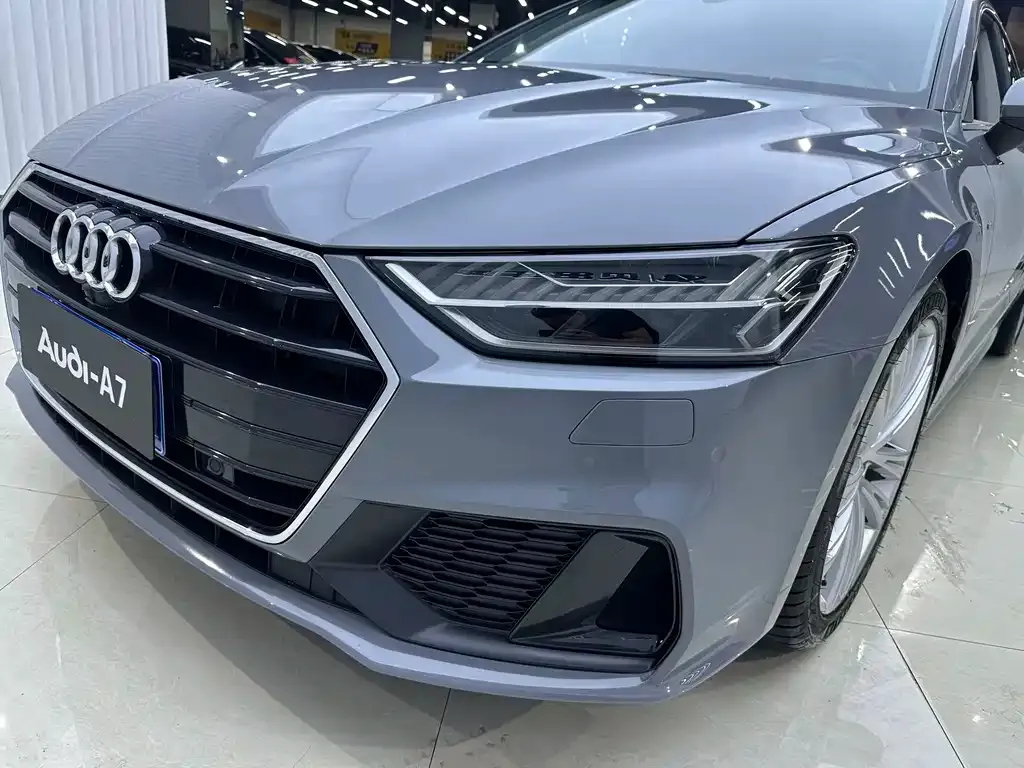 Audi A7 2022 из CN, фото 7