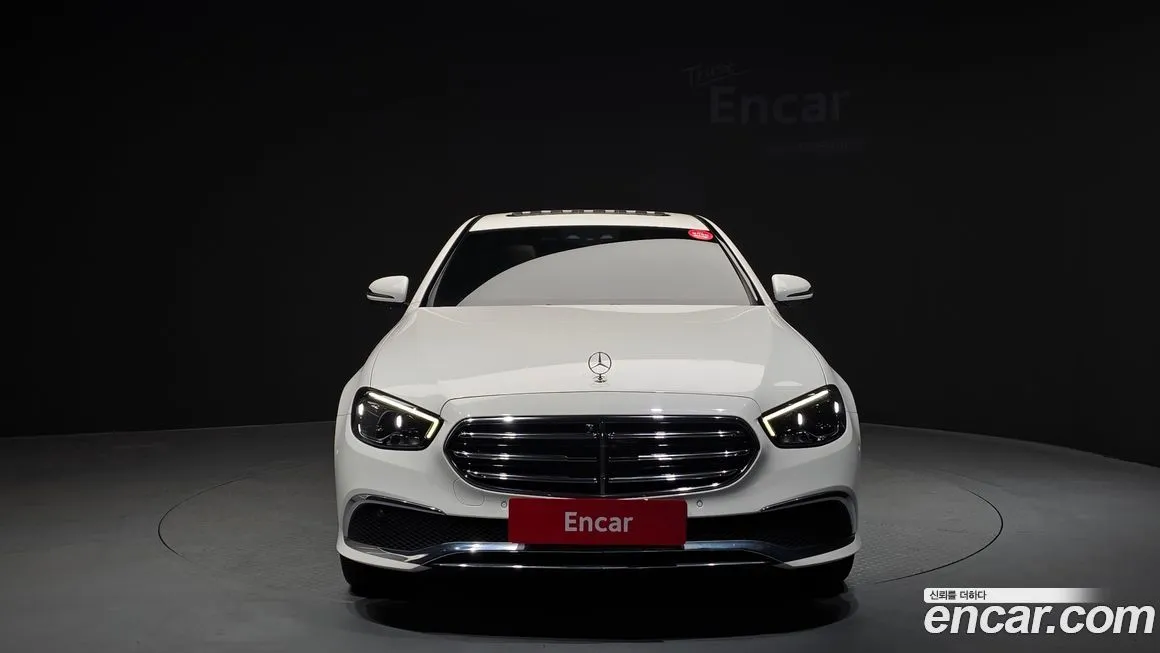 Mercedes-Benz E-Class — фото 5