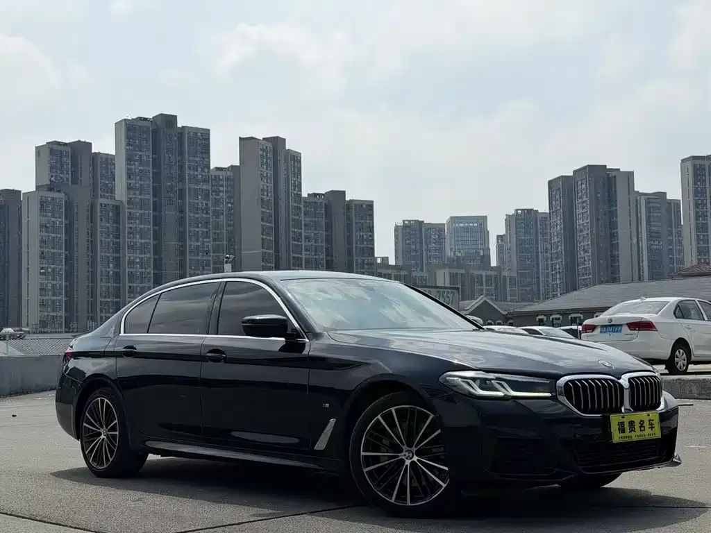 BMW 5 Series — фото 2