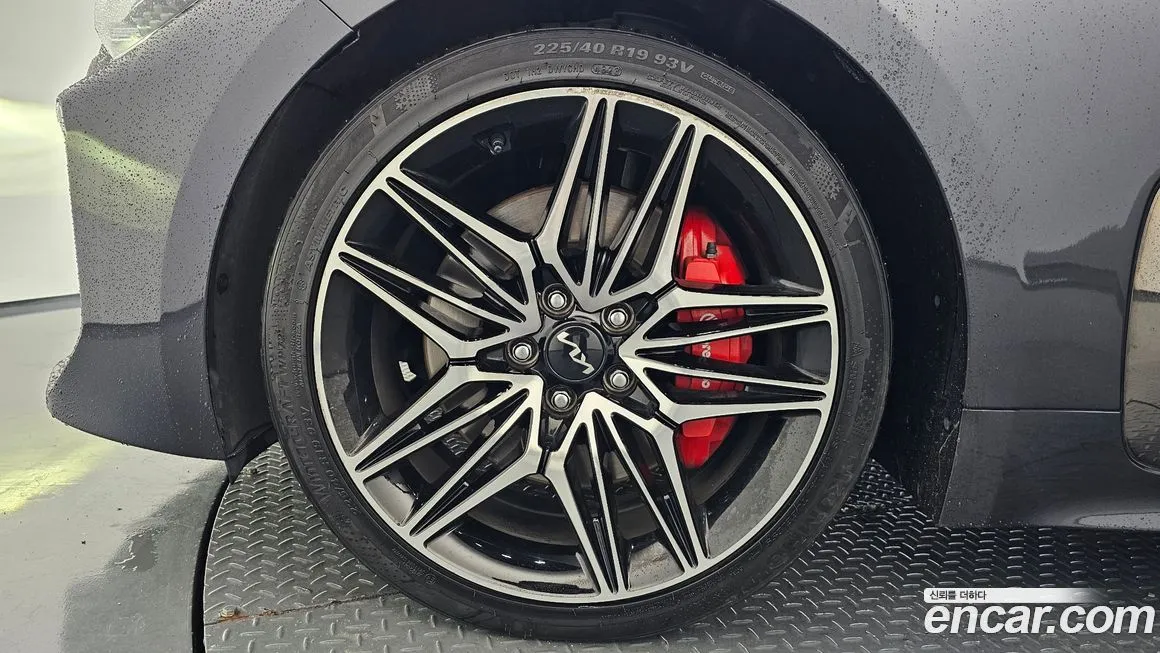 Kia Stinger 2023 из KR, фото 8