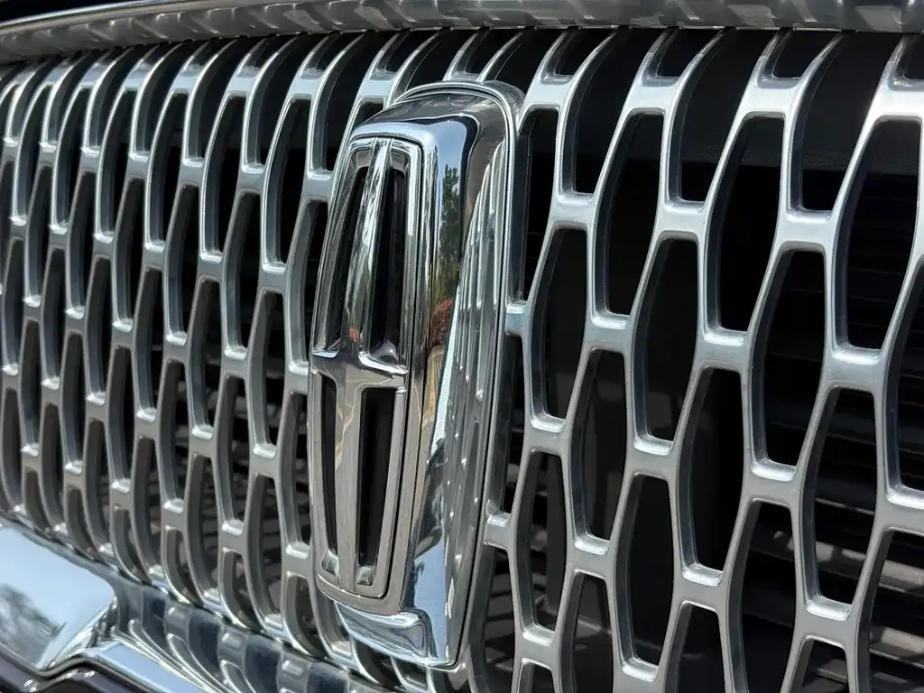 Lincoln Corsair — фото 3