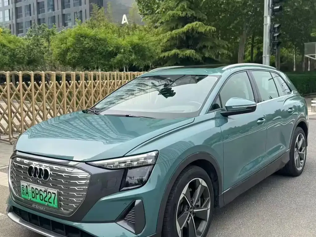 Audi Q5 e-tron 2023 из CN, фото 4