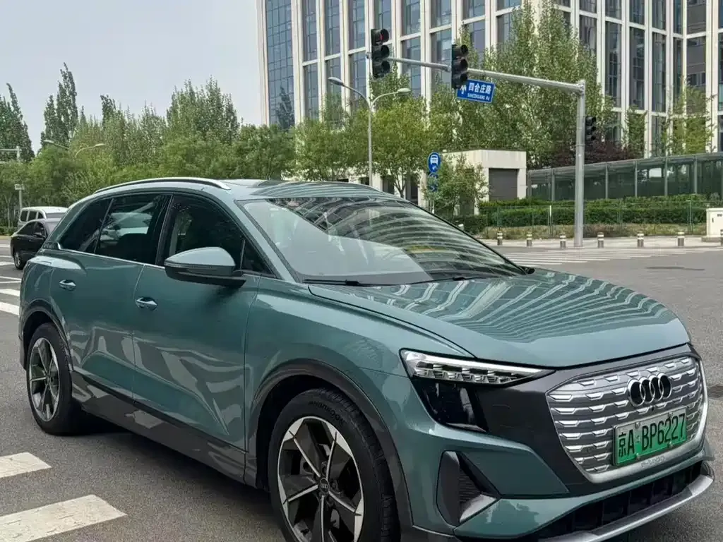 Audi Q5 e-tron 2023 из CN, фото 6