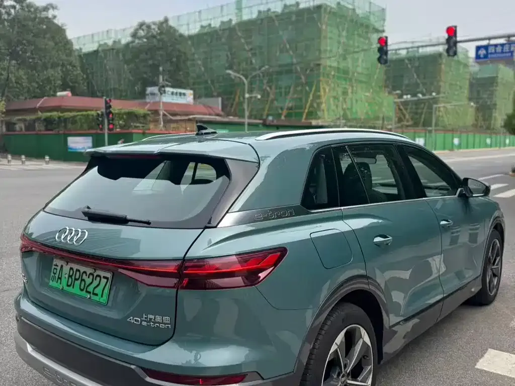 Audi Q5 e-tron 2023 из CN, фото 7