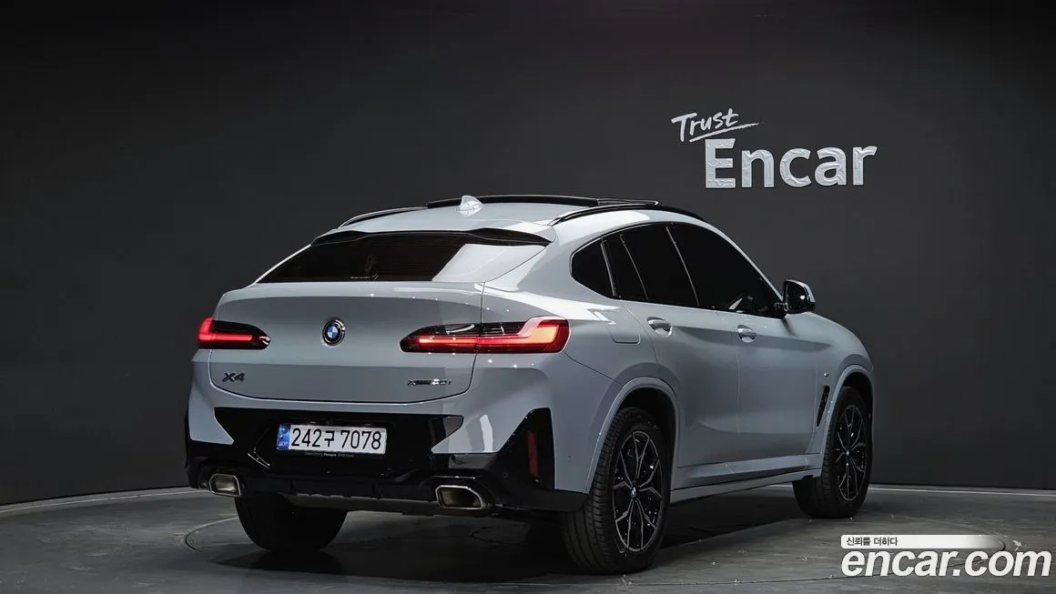 BMW X4 — фото 2