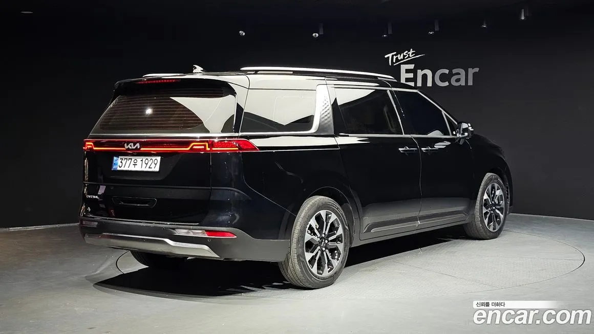 Kia Carnival 2023 из KR, фото 2