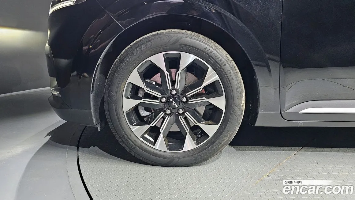 Kia Carnival 2023 из KR, фото 6