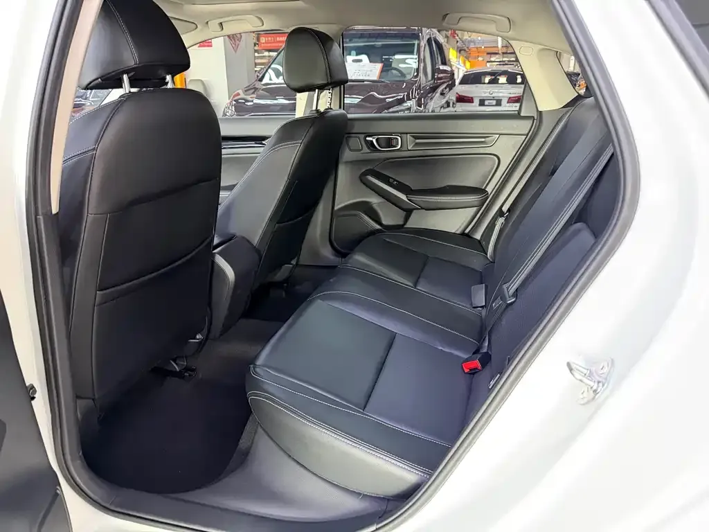 Honda Civic 2022 из CN, фото 5