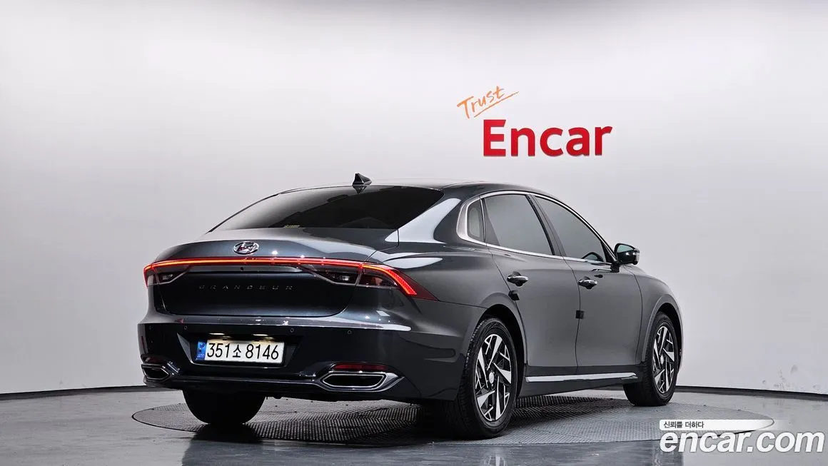 Hyundai Grandeur 2022 из KR, фото 8
