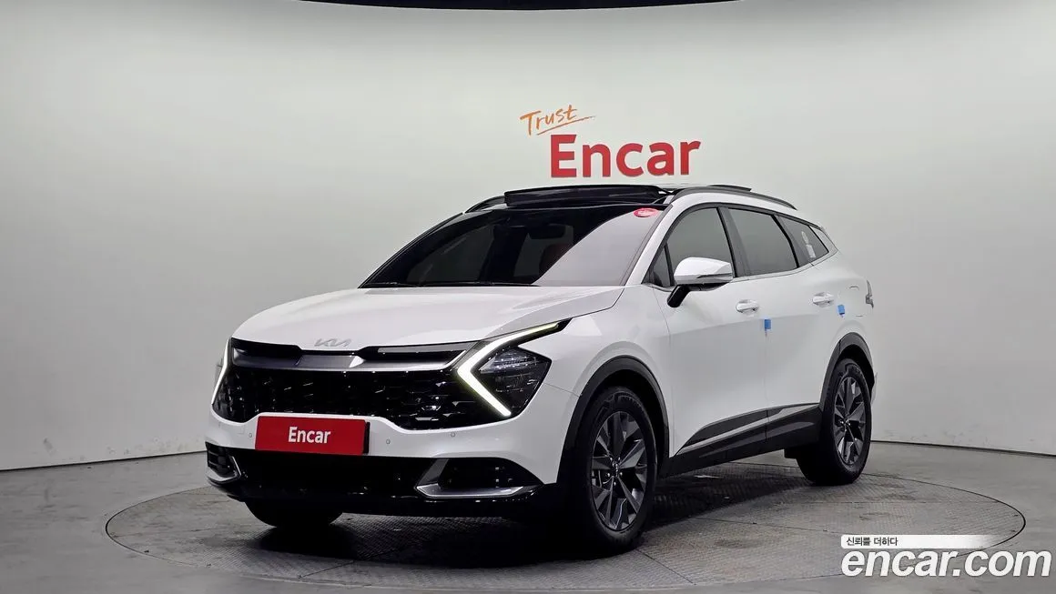 Kia Sportage — фото 1