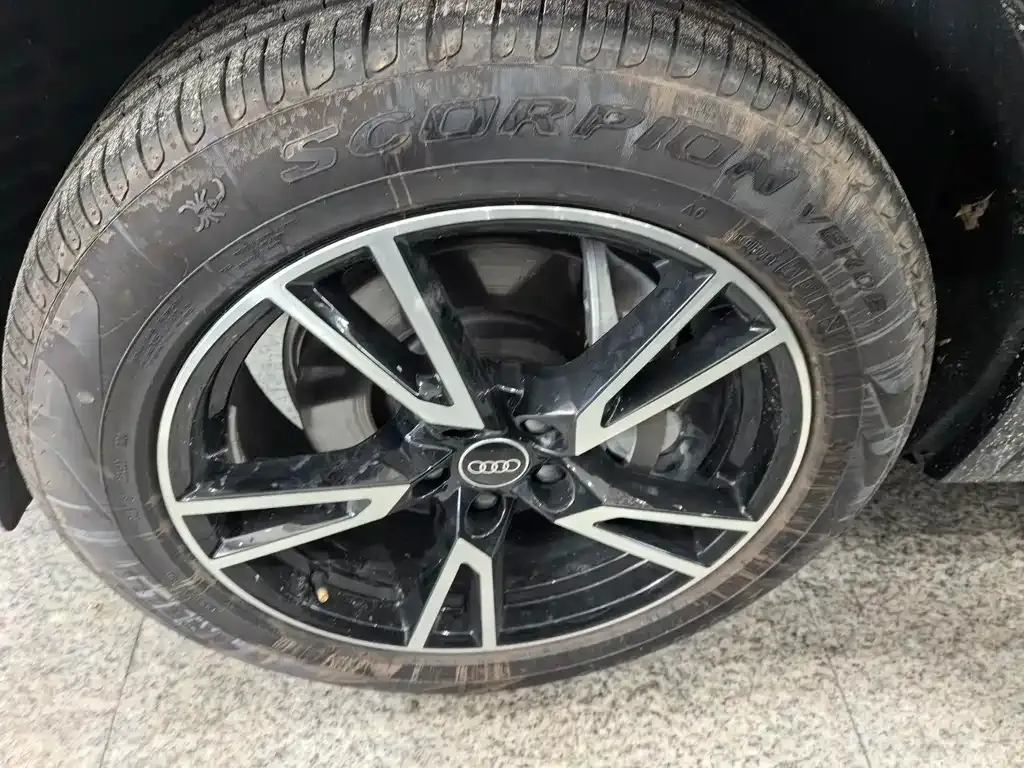 Audi Q5L 2024 из CN, фото 9