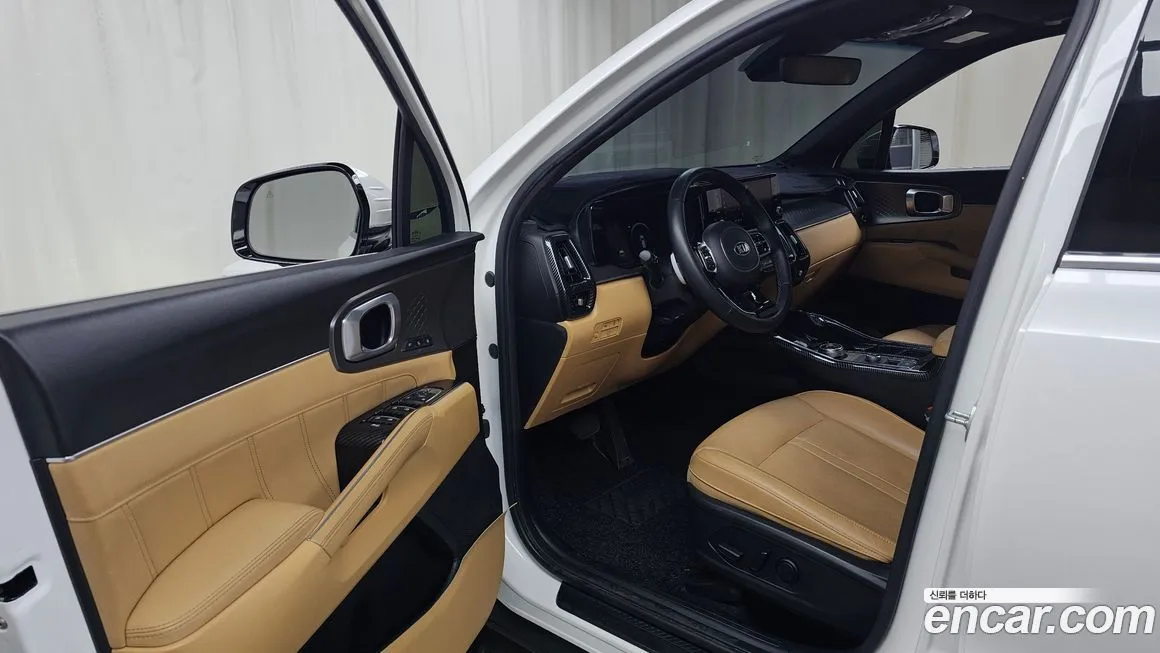 Kia Sorento — фото 6