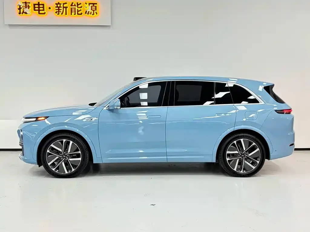 Li Auto L7 2024 из CN, фото 2