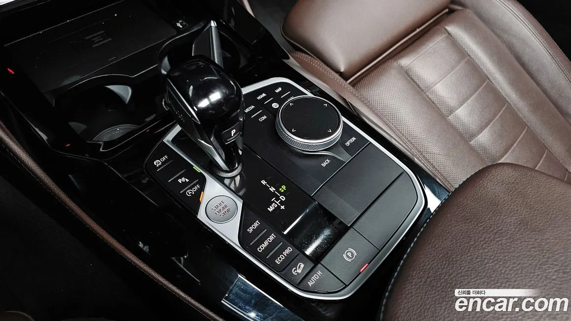 BMW X4 2022 из KR, фото 8