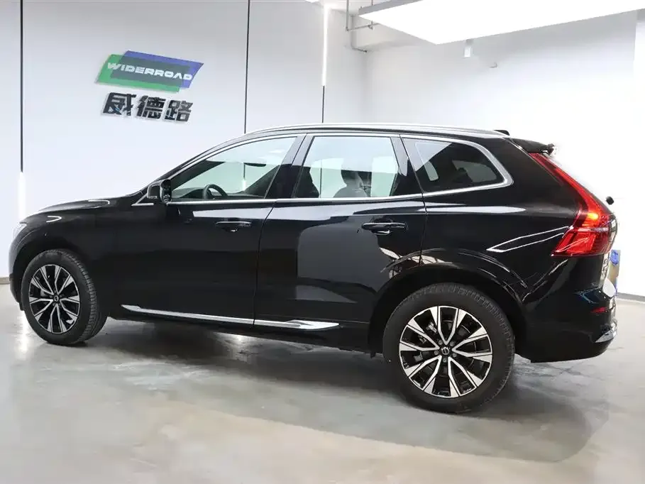 Volvo XC60 2024 из CN, фото 6
