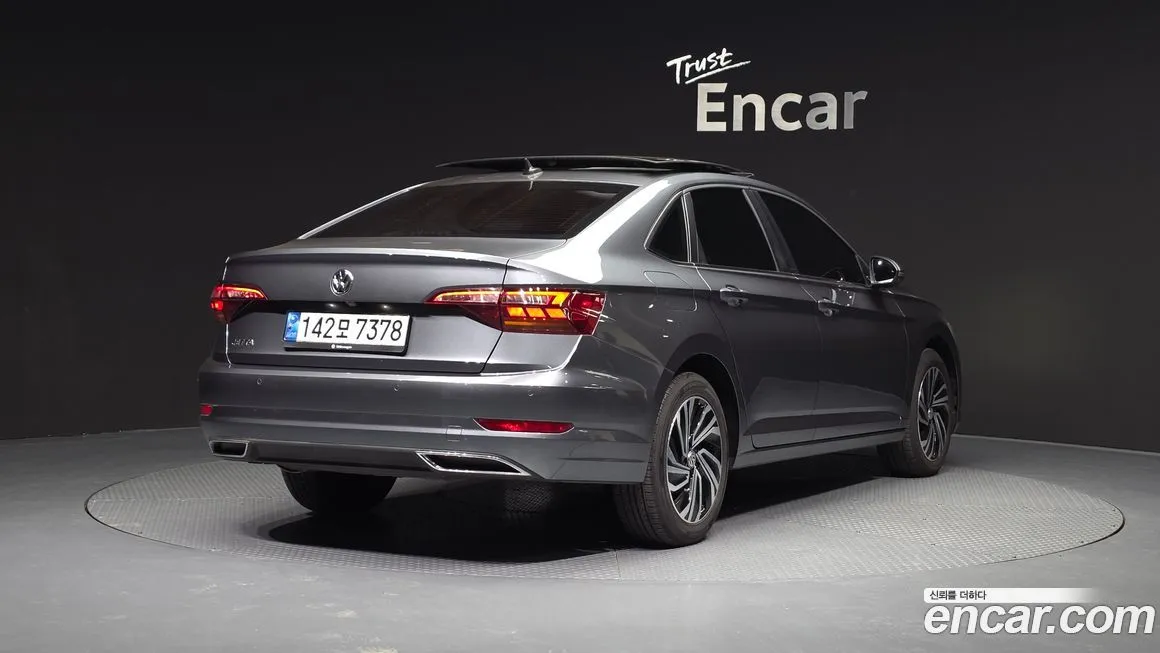 Volkswagen Jetta 2021 из KR, фото 2