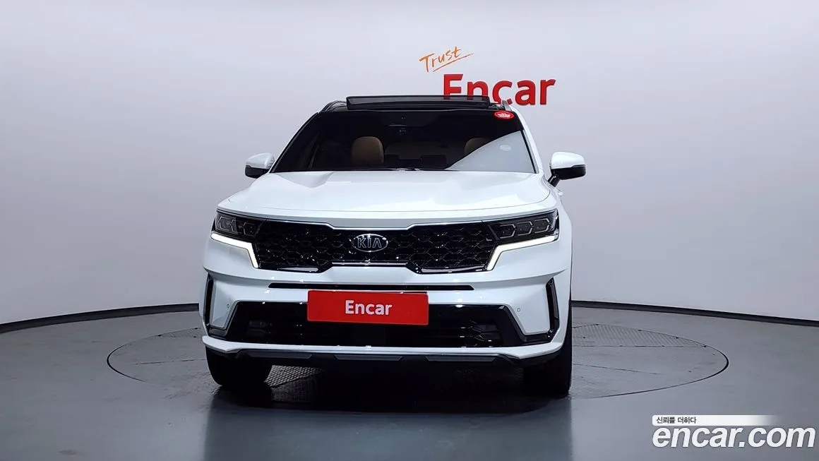 Kia Sorento — фото 7