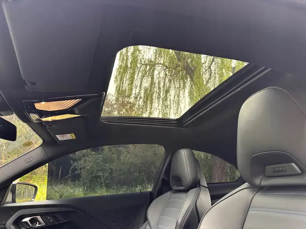 BMW M240i 2024 из CN, фото 2